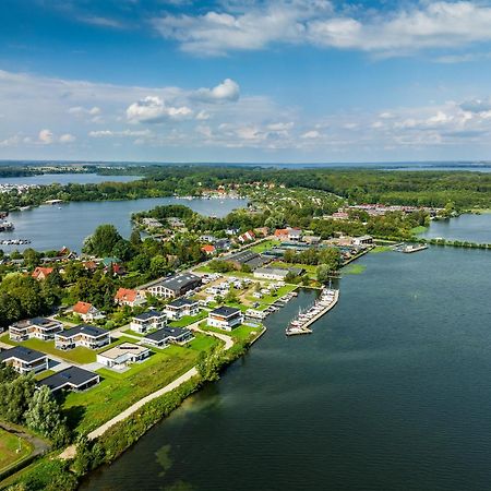 Hangar 19 Luxusbungalow Am See H8 Schwerin  Bagian luar foto